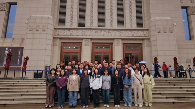 舉國同慶賀華誕 傳承歷史共文明 | 置業(yè)公司工會(huì)組織職工參觀甘肅省博物館